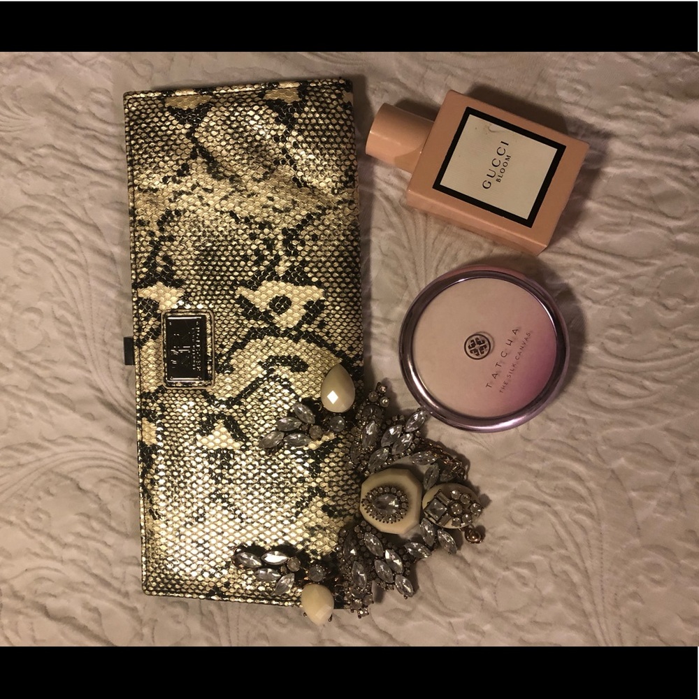 Kenneth Cole Reaction Clutch